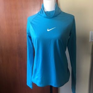 { NIKE } dryfit funnel neck long sleeve shirt